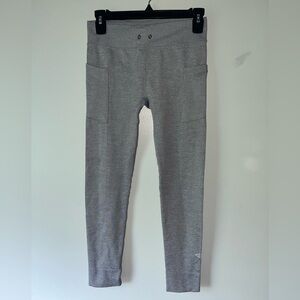 Umbro Gray Leggings with Logo and Pockets, Full Length, Size Large Girls